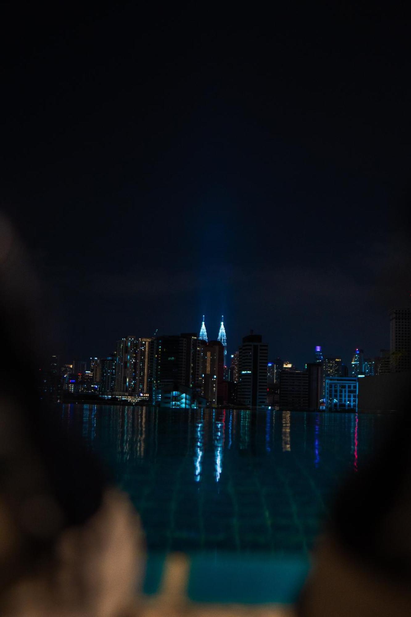 Infinite Pool! Room In Kuala Lumpur Kültér fotó